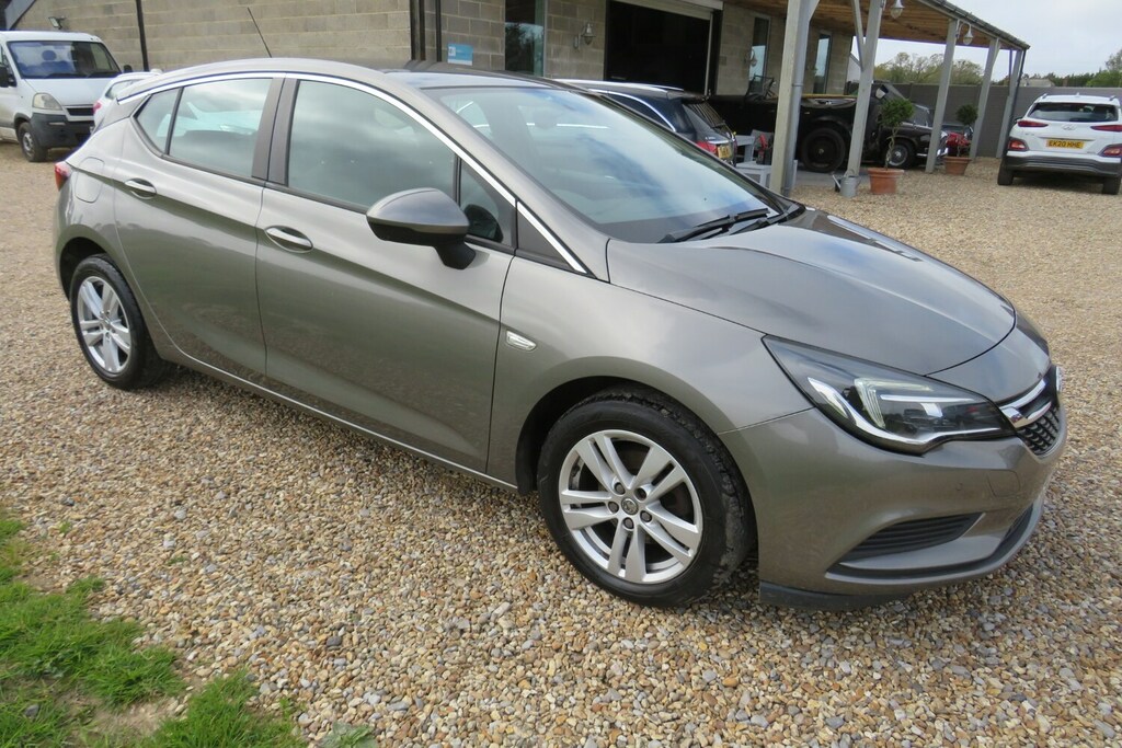 Vauxhall Astra 1.6 Cdti 16V Eco Flex Design Band A Road Tax FJ66BEU Grey