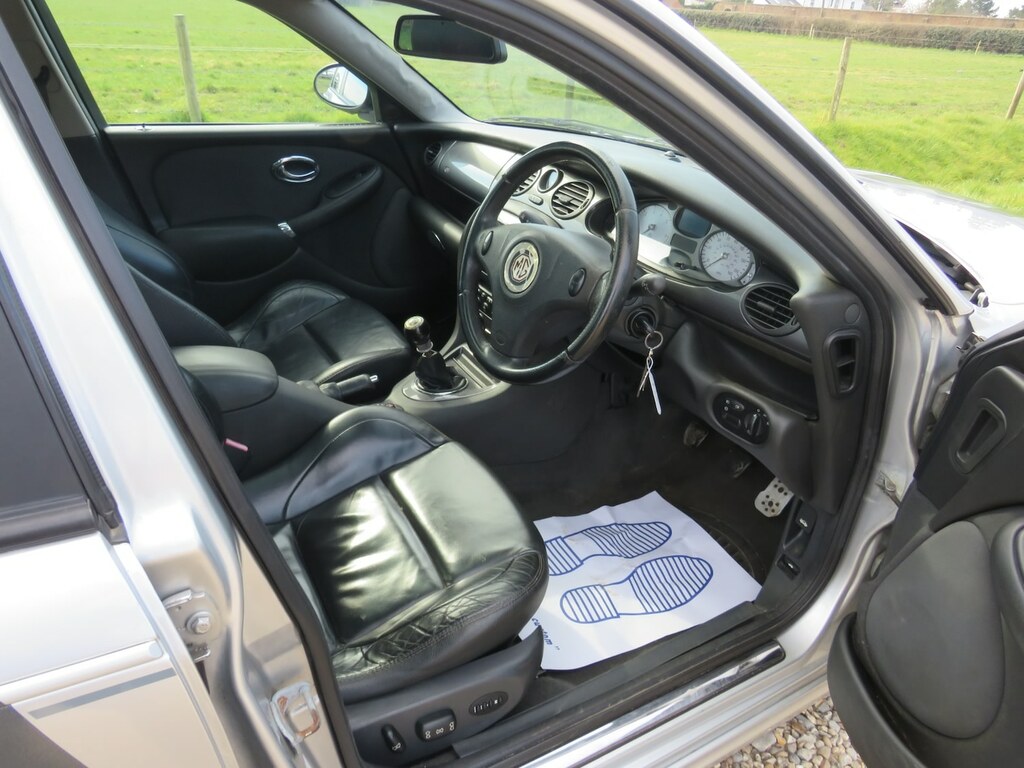 MG ZT 4.6 V8 260 Se - Reduced To Clear Silver #6