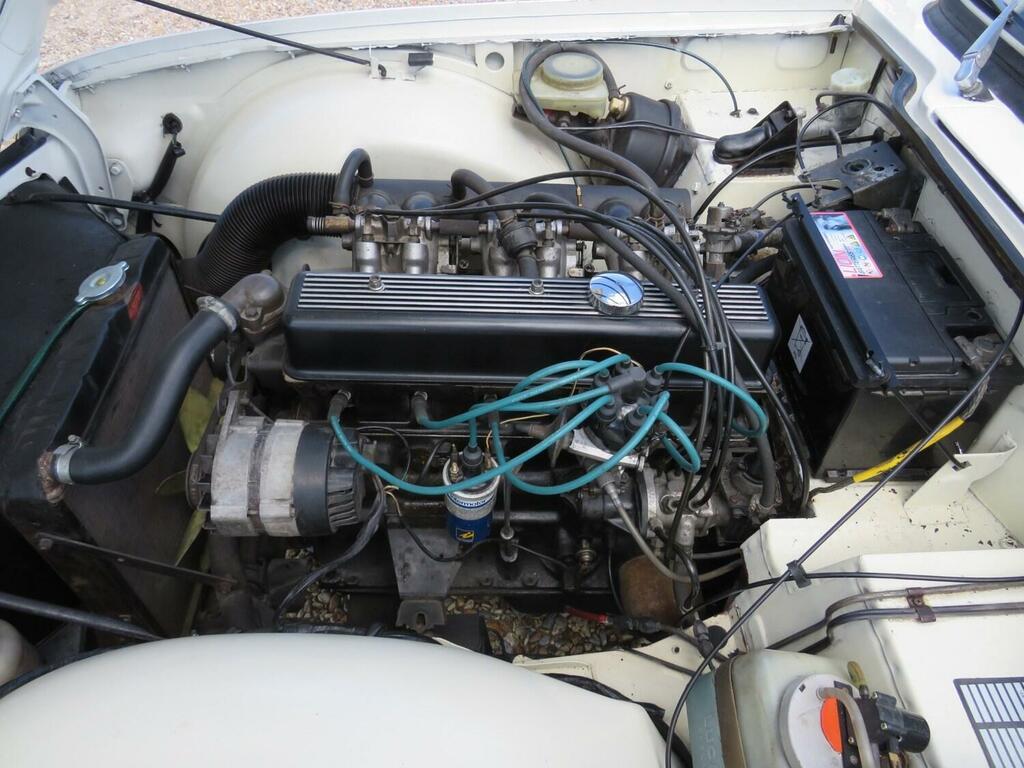 Triumph TR6 150 Bhp To Clear White #6