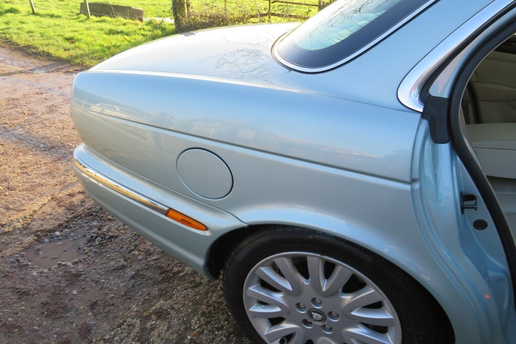 Jaguar XJ Xj8 Se Blue #55