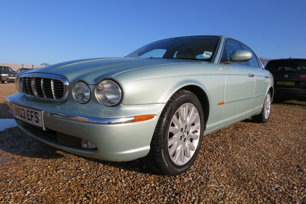 Jaguar XJ Xj8 Se Blue #19