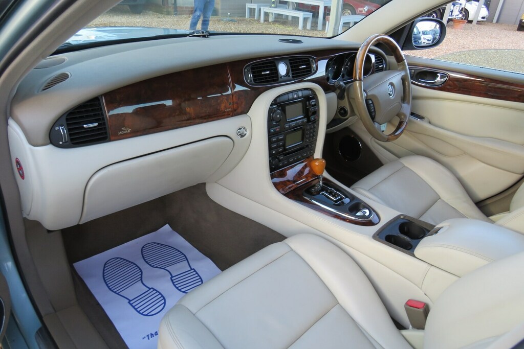 Jaguar XJ Xj8 Se Blue #70