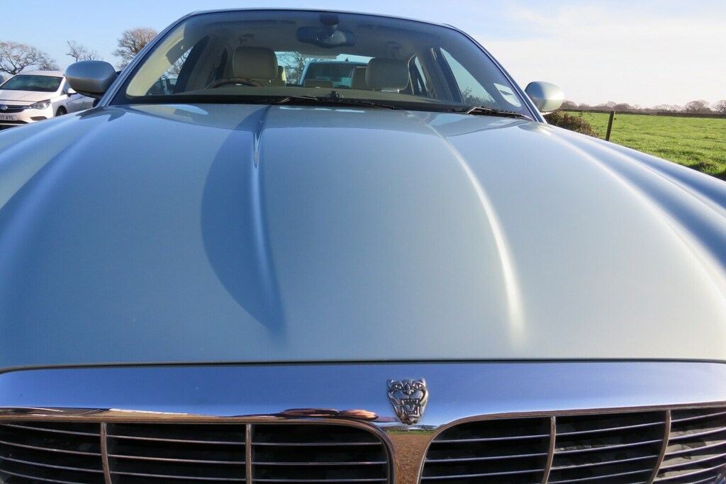 Jaguar XJ Xj8 Se Blue #17