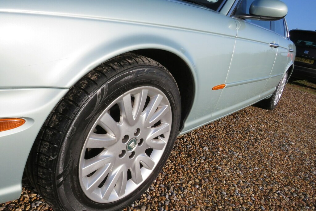 Jaguar XJ Xj8 Se Blue #20