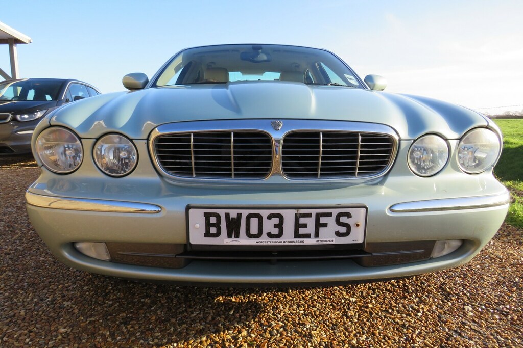 Jaguar XJ Xj8 Se Blue #9