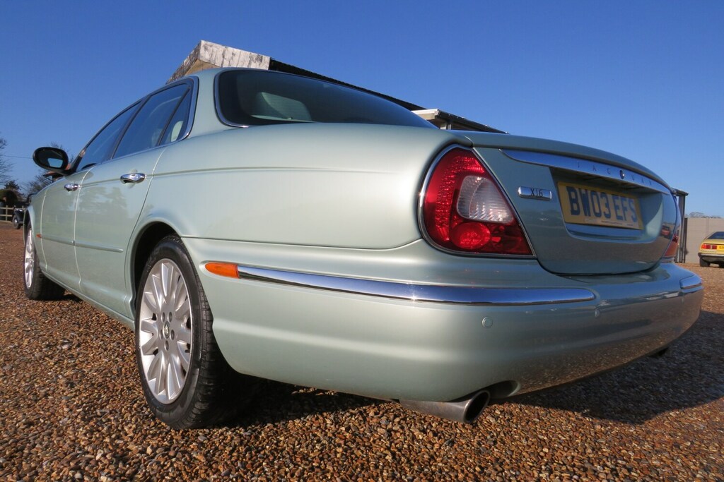 Jaguar XJ Xj8 Se Blue #21