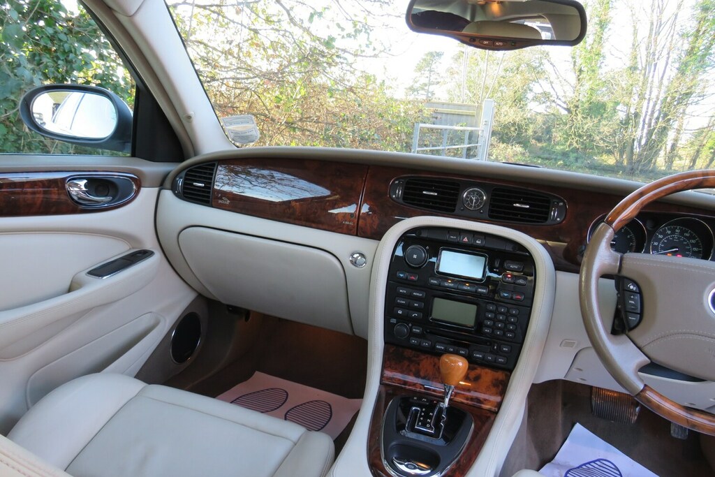 Jaguar XJ Xj8 Se Blue #54