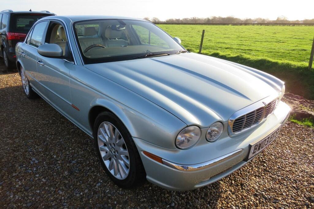 Jaguar XJ Xj8 Se Blue #61