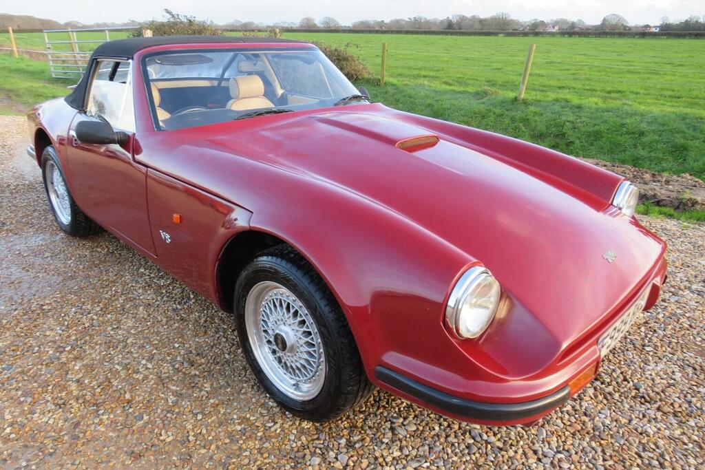TVR Tasmin 4.5 V8 F999BKL Red