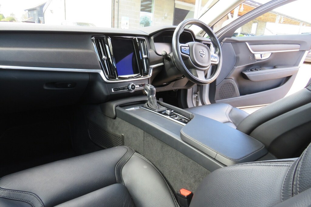 Volvo V90 Cross Country 2.0 D4 Cross Country Awd Geartronic LX67XEE Silver #6