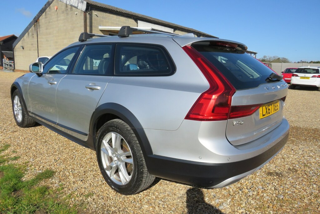 Volvo V90 Cross Country 2.0 D4 Cross Country Awd Geartronic LX67XEE Silver #2