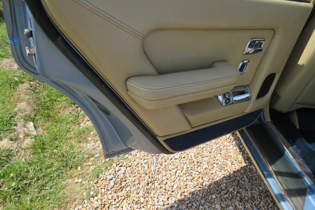 Rolls-Royce Silver Spirit V8 Last Owner For 12 Years Brown #22