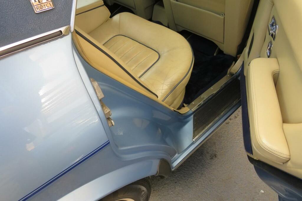 Rolls-Royce Silver Spirit V8 Last Owner For 12 Years Brown #33