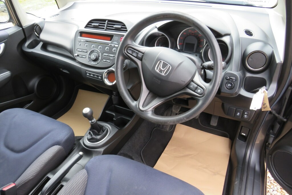 Honda Jazz 1.4 I-vtec Es Above Average Condition Grey #5