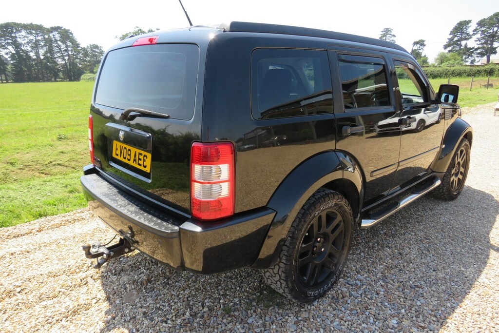 Dodge Nitro Sxt Td Red #13