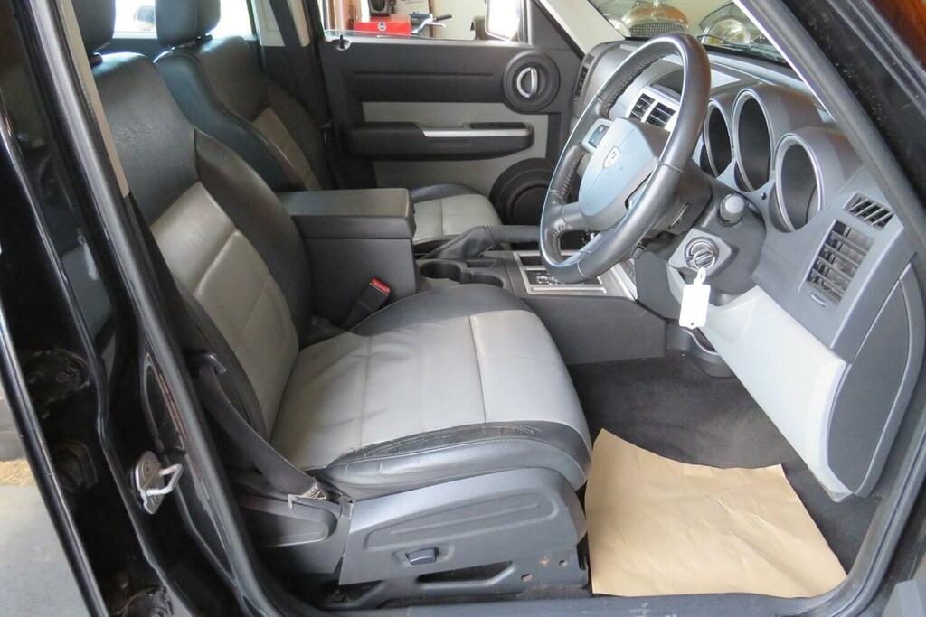 Dodge Nitro Sxt Td Red #25