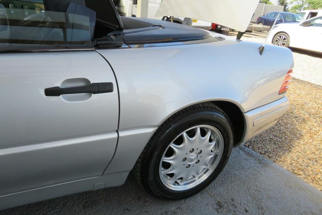 Mercedes-Benz SL Class 3.2L Null Silver #47