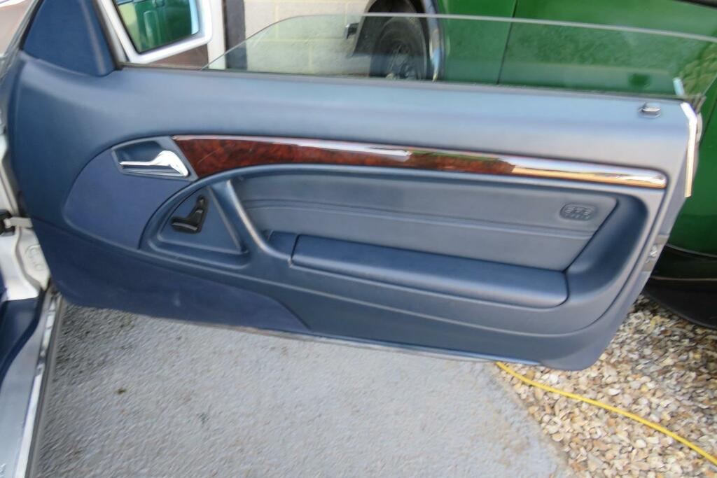 Mercedes-Benz SL Class 3.2L Null Silver #36