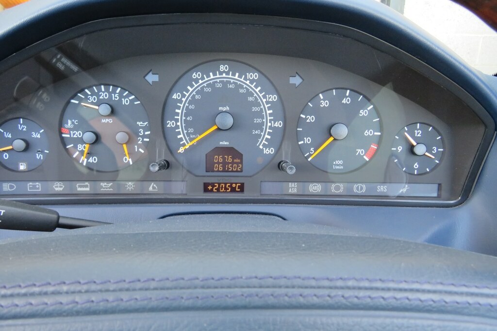 Mercedes-Benz SL Class 3.2L Null Silver #33
