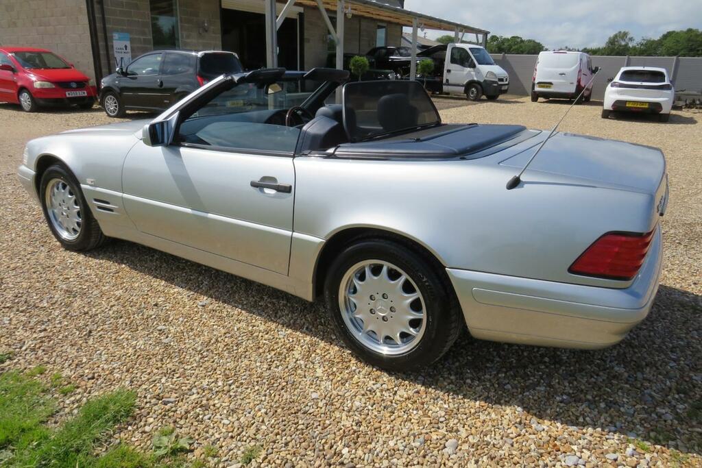 Mercedes-Benz SL Class 3.2L Null Silver #9