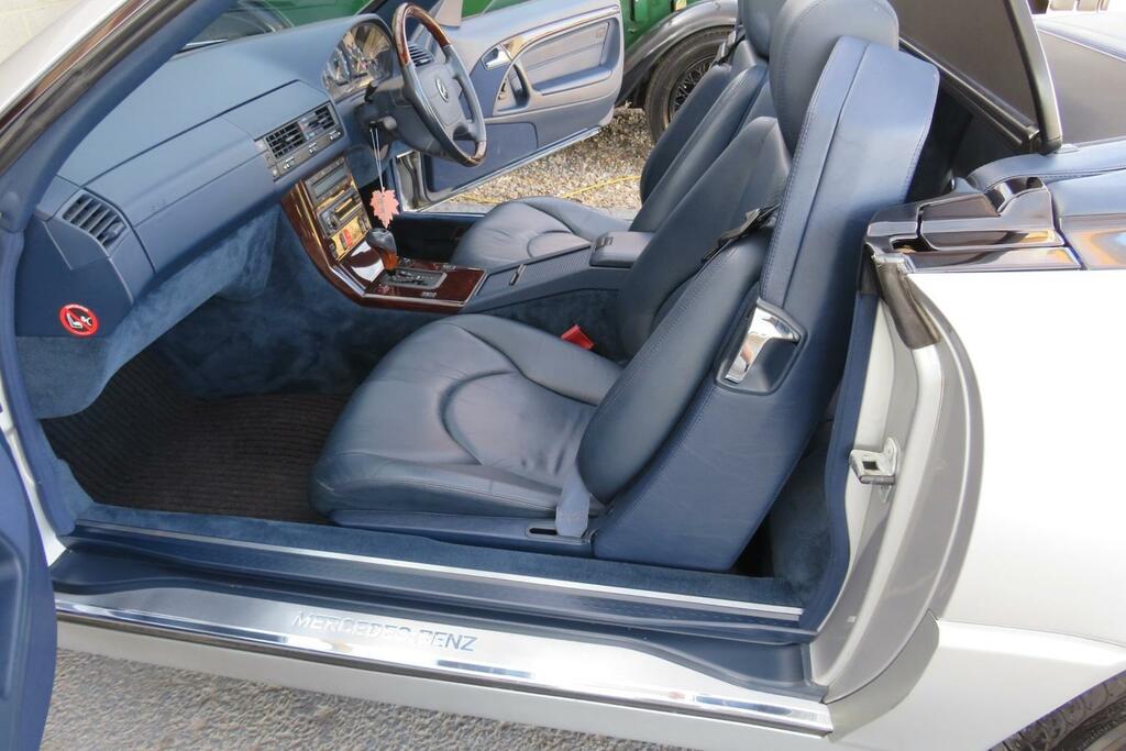Mercedes-Benz SL Class 3.2L Null Silver #44