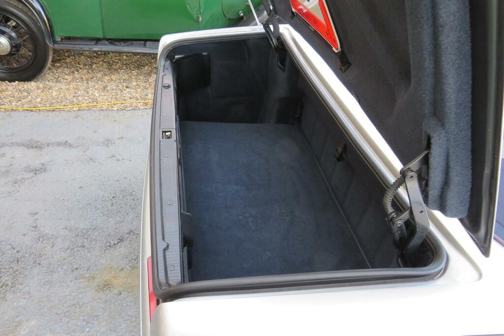 Mercedes-Benz SL Class 3.2L Null Silver #64