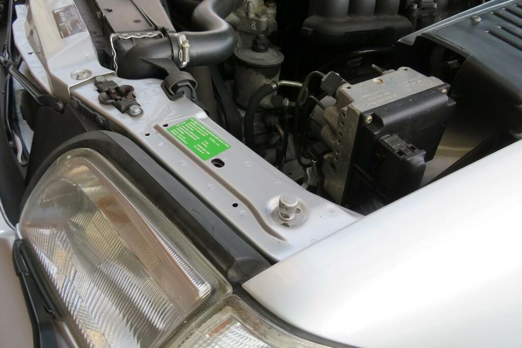 Mercedes-Benz SL Class 3.2L Null Silver #50