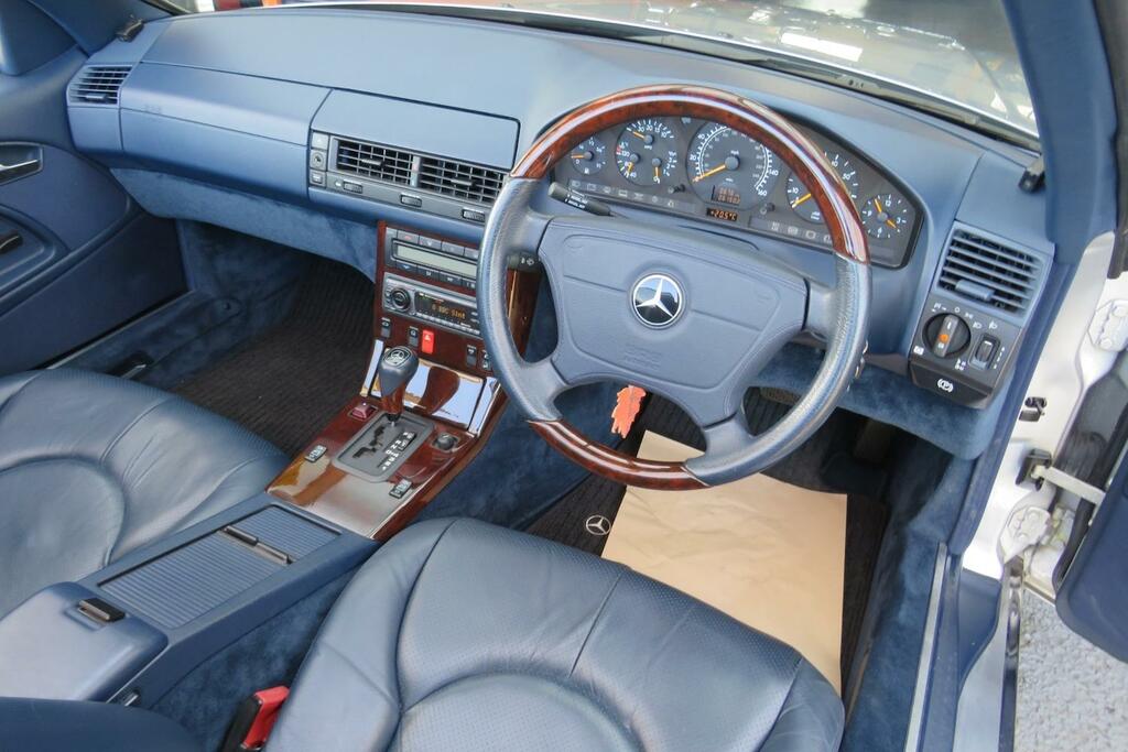 Mercedes-Benz SL Class 3.2L Null Silver #39