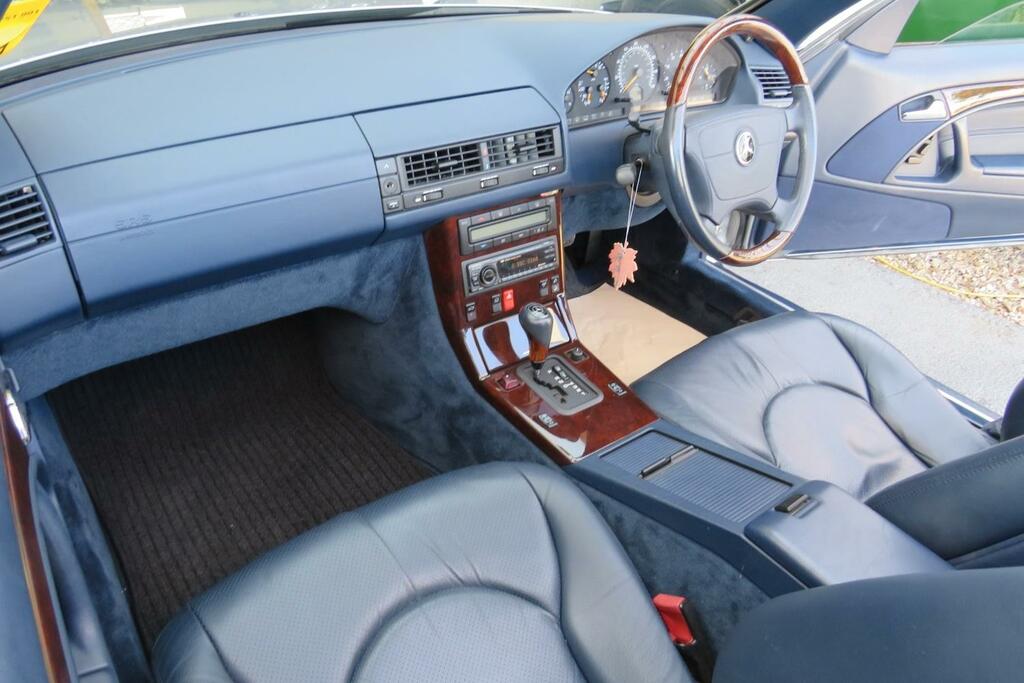 Mercedes-Benz SL Class 3.2L Null Silver #43