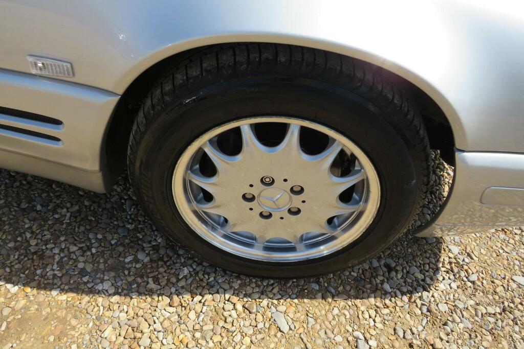 Mercedes-Benz SL Class 3.2L Null Silver #3