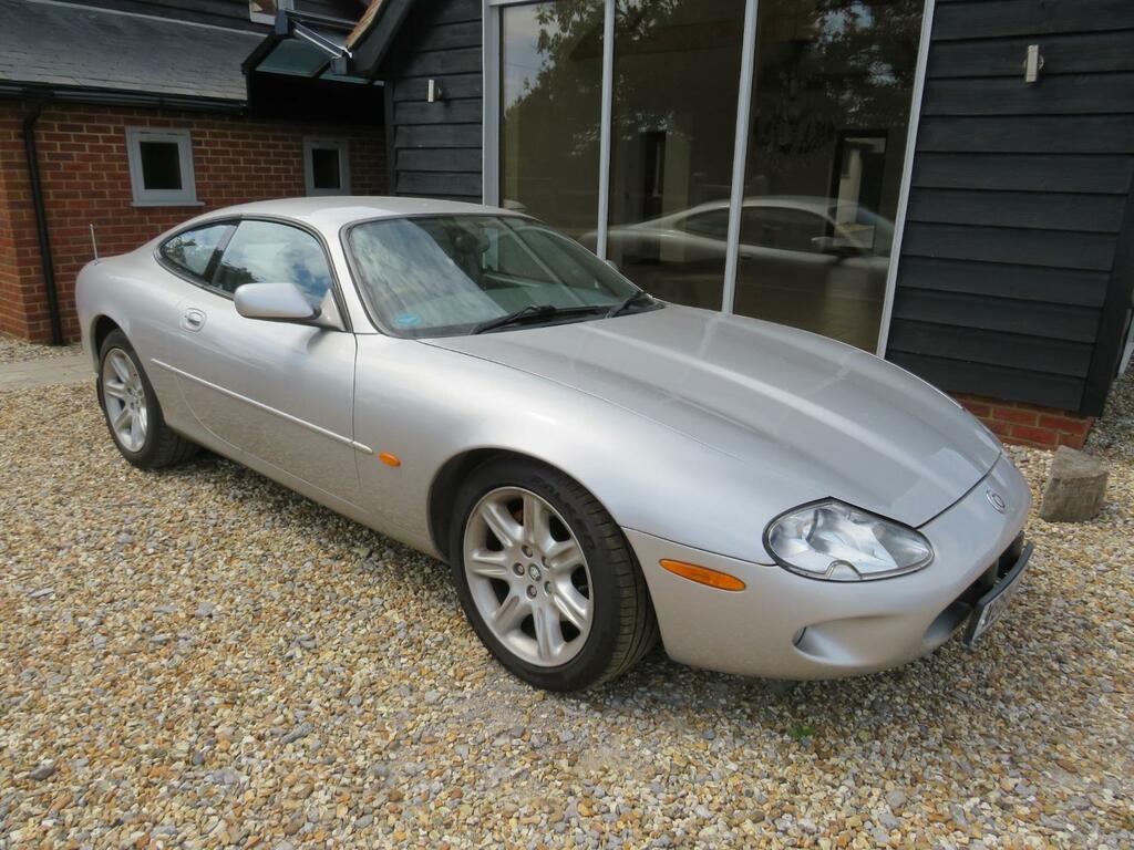 Jaguar XK8 4.0 Part Exchange To Clear Silver #2