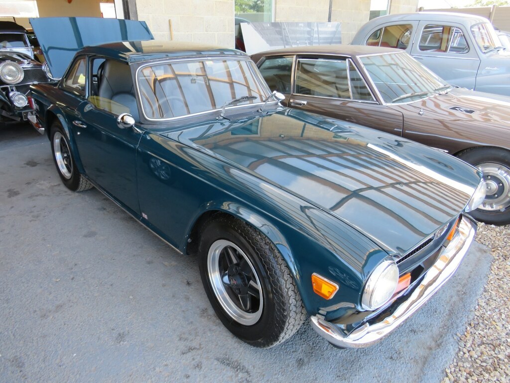 Triumph TR6 With Overdrive OBA244P Green #4