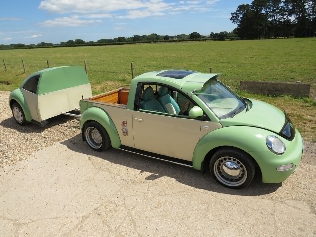 Volkswagen Beetle 1.6 Custom Green
