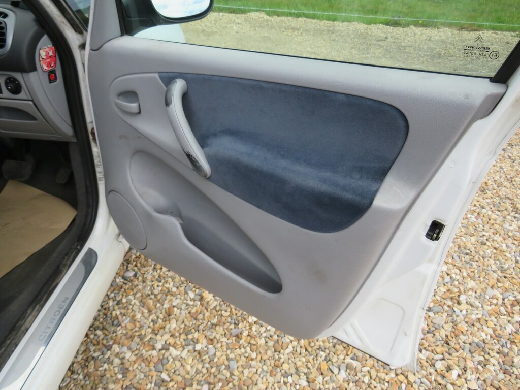 Citroen Xsara Picasso Mpv Blue #17