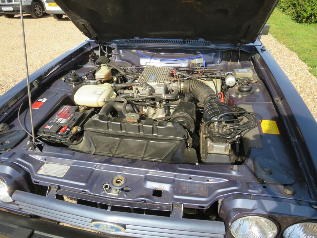 Ford Capri 2.8I Special Blue #5