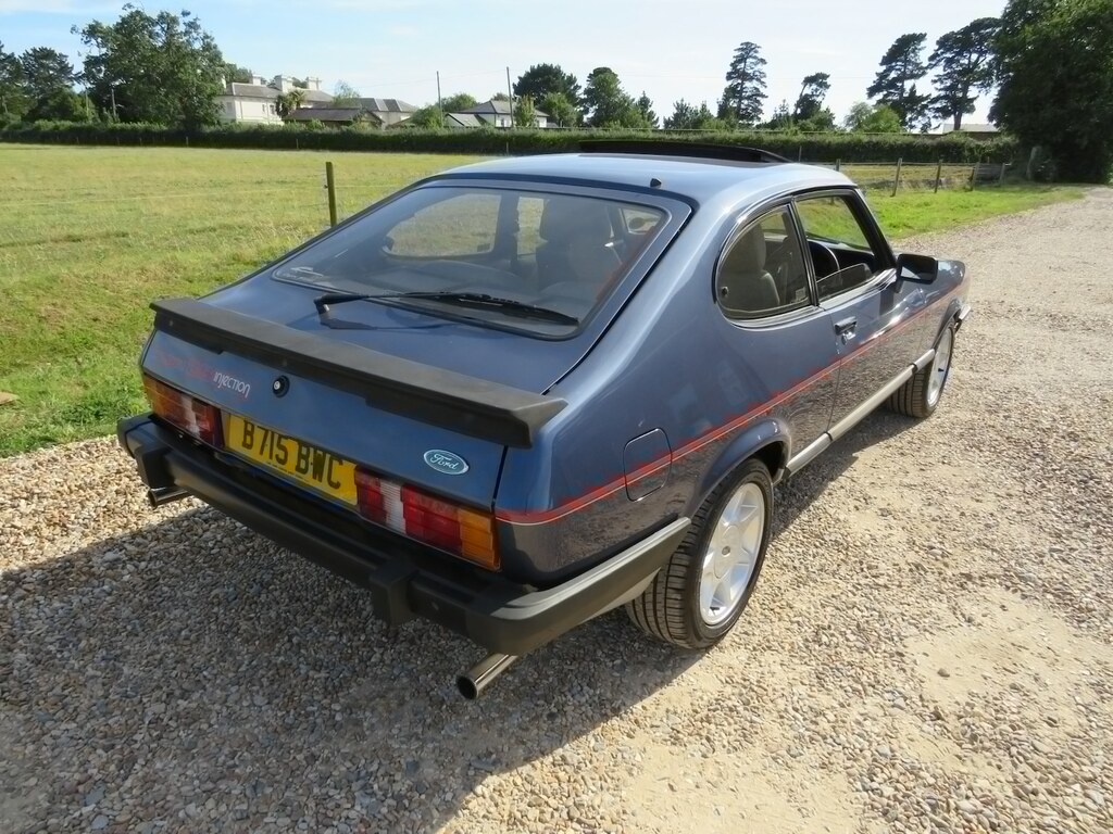 Ford Capri 2.8I Special Blue #2