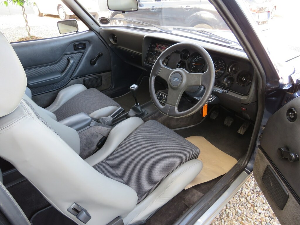 Ford Capri 2.8I Special Blue #4