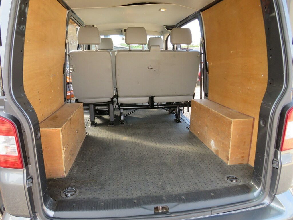 Volkswagen Transporter Panel Van Silver #7