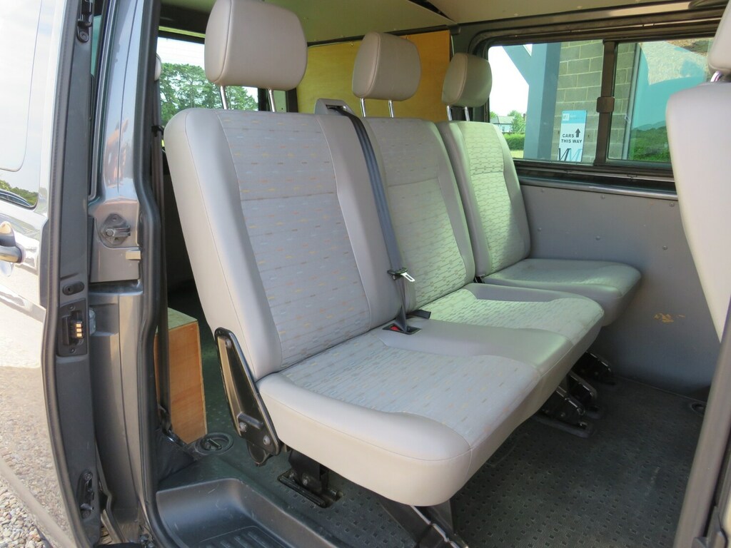 Volkswagen Transporter Panel Van Silver #10