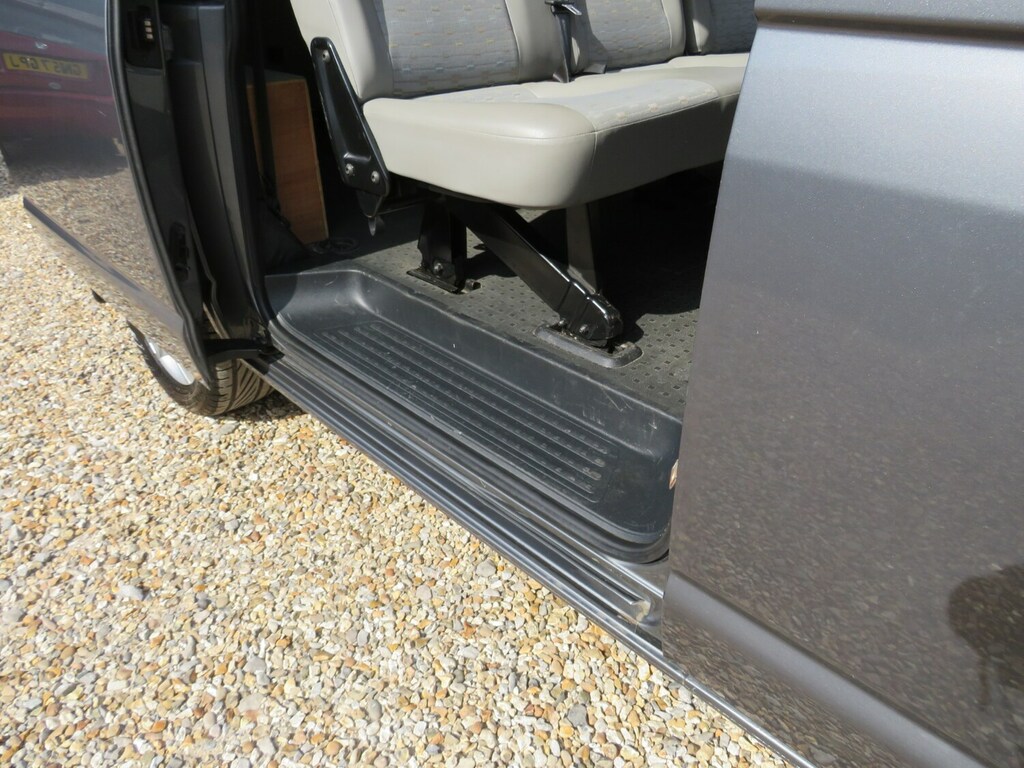 Volkswagen Transporter Panel Van Silver #28