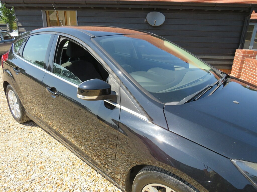 Ford Focus Blue #18