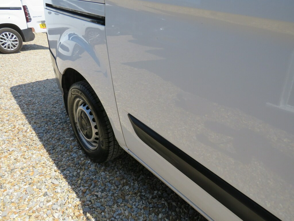 Ford Transit Custom Ford 300 L2 2.0 Tdi 130Ps Limited Grey #14
