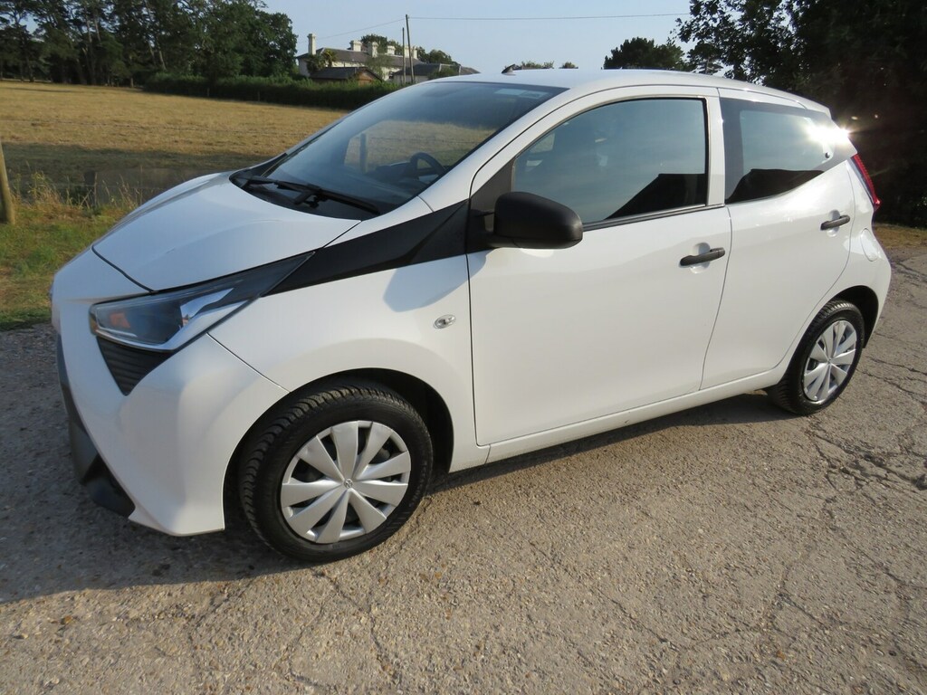 Toyota Aygo Hatchback Grey #14