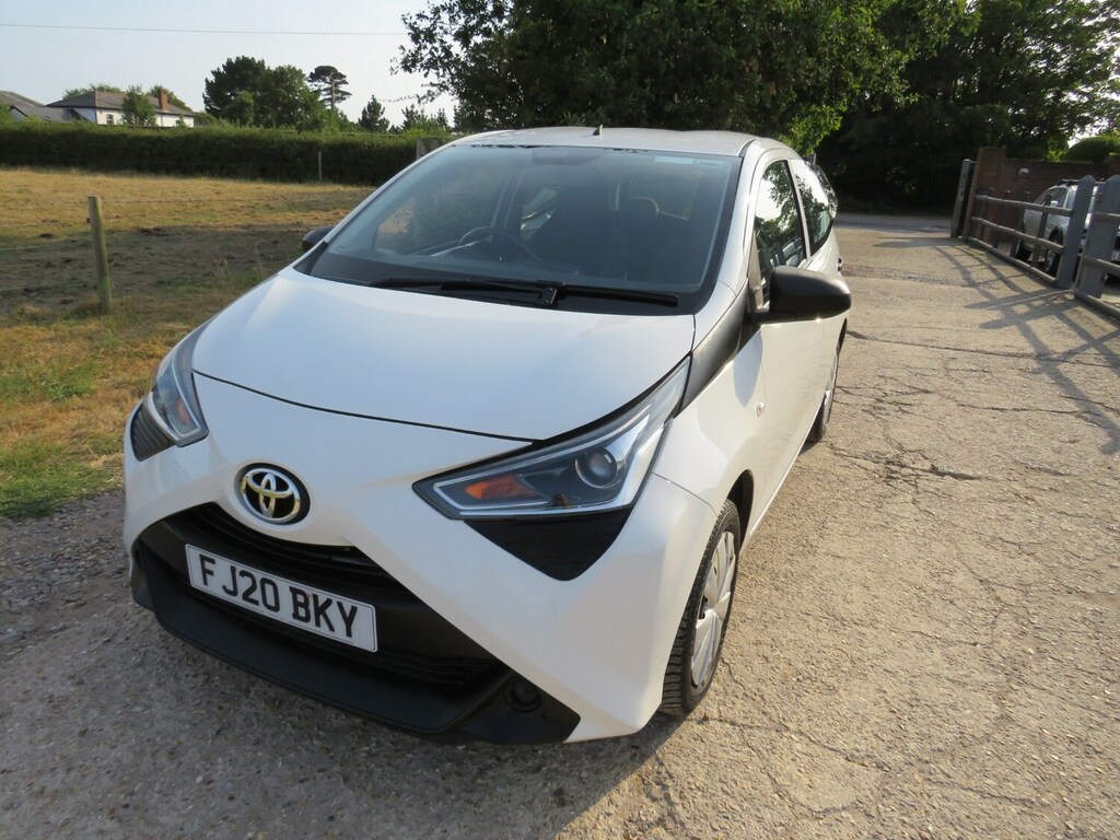 Toyota Aygo Hatchback Grey #17