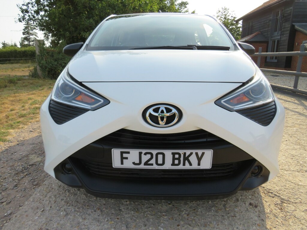 Toyota Aygo Hatchback Grey #19