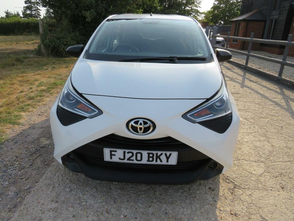 Toyota Aygo Hatchback Grey #18