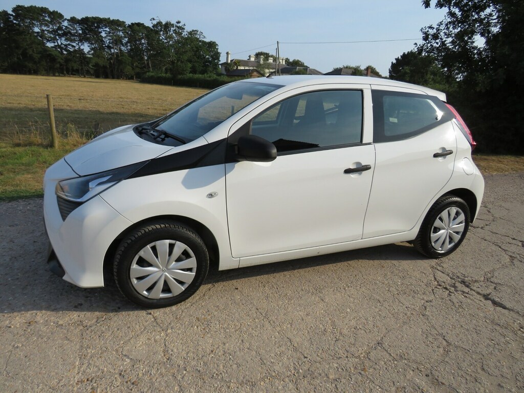 Toyota Aygo Hatchback Grey #13