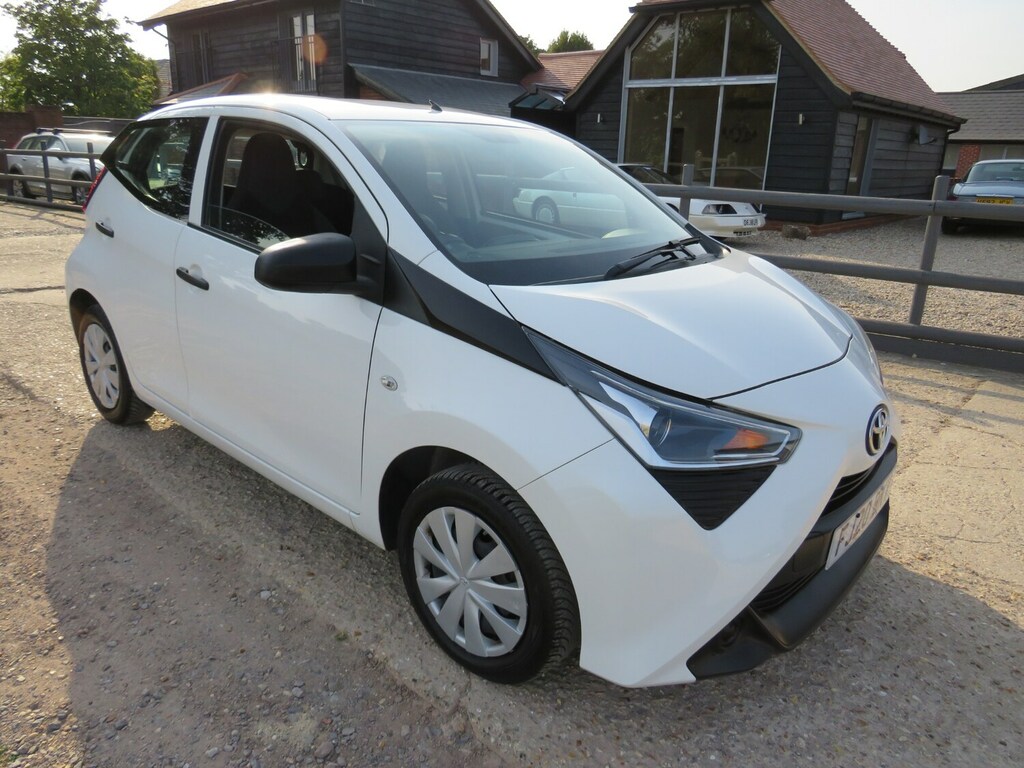 Toyota Aygo Hatchback Grey #21