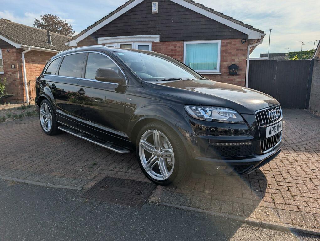 Audi Q7 S Line Plus Black #3