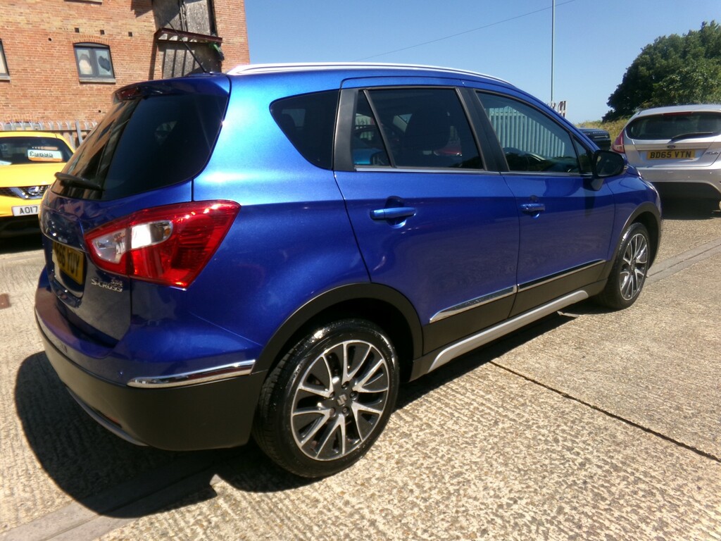 Suzuki SX4 S Cross Suv 1.6 Ddis Sz5 2016 Blue #4